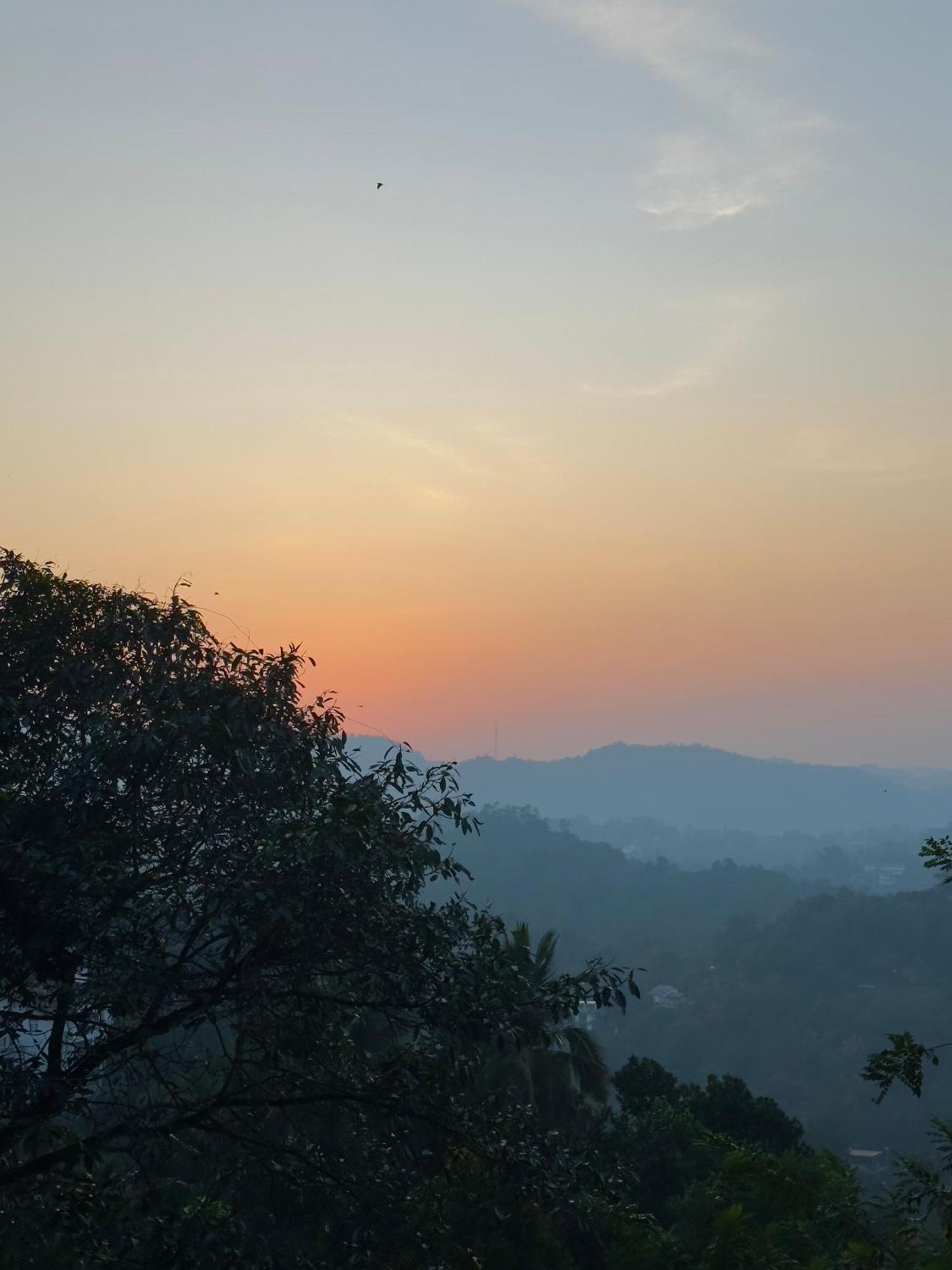 Kandy Hill Escape Bagian luar foto