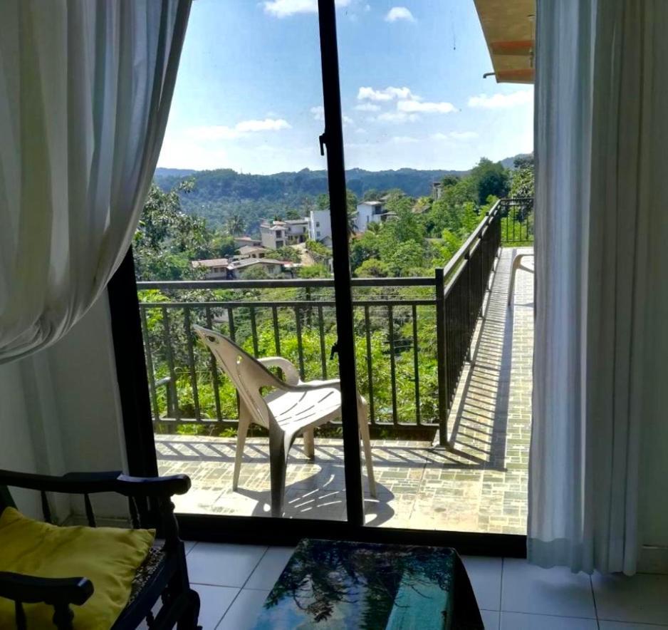 Kandy Hill Escape Bagian luar foto
